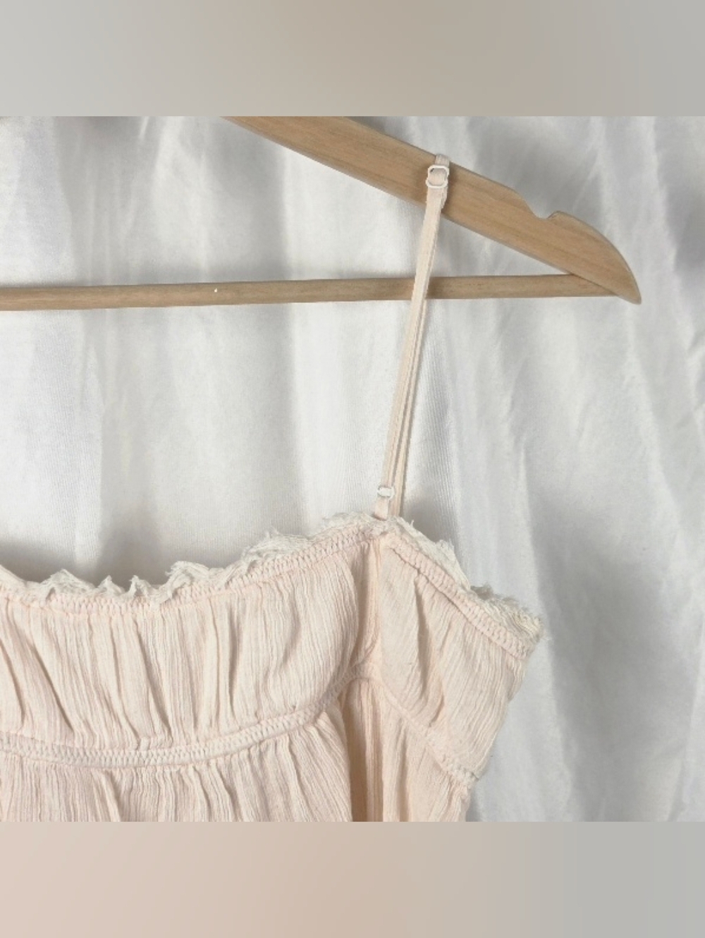 Urban Outfitters Cream Pink Lace-Trim Camisole Size Small Petite - Picture 10 of 16